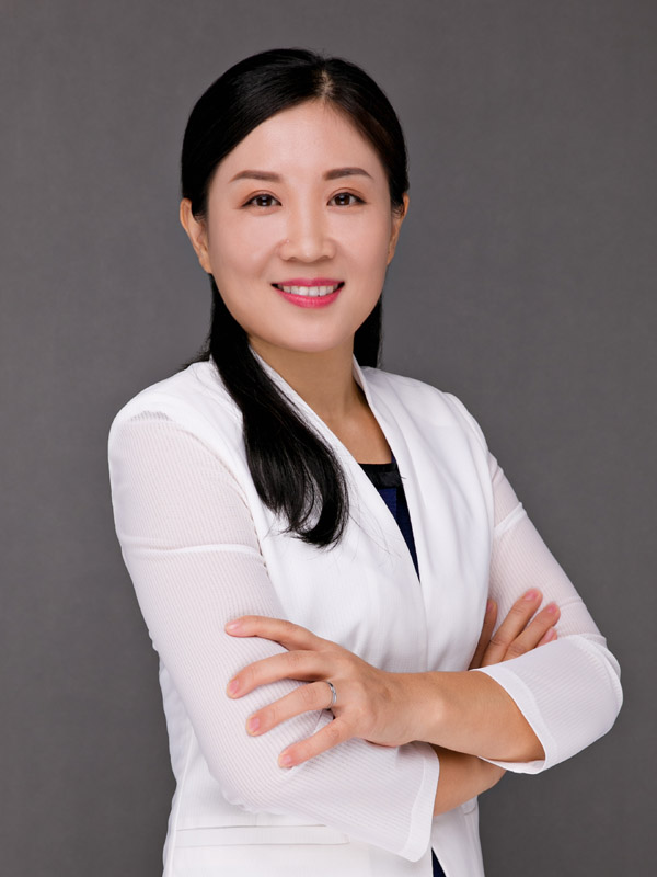 lawyer Maggiehoo